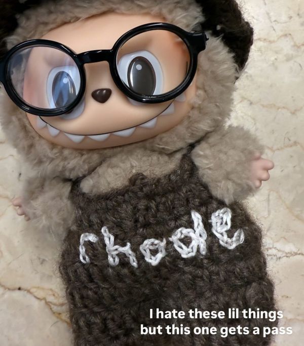 Хейли Бибер призналась, что ненавидит цепи Лабубу 3 f0dd1d57ed9dcdb212549857c45eb057