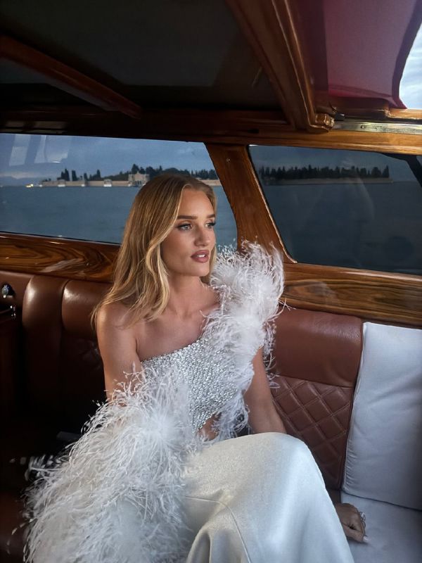 42c2adaf6bbcc57752e7f2a76137db7b