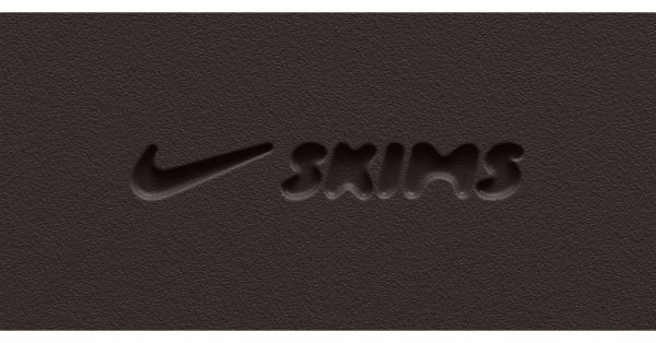 Nike и Brand Kim Kardashian, Skims, выпустили первую общую коллекцию 9 be53f22e4e222c77afcf905ffa3b246e