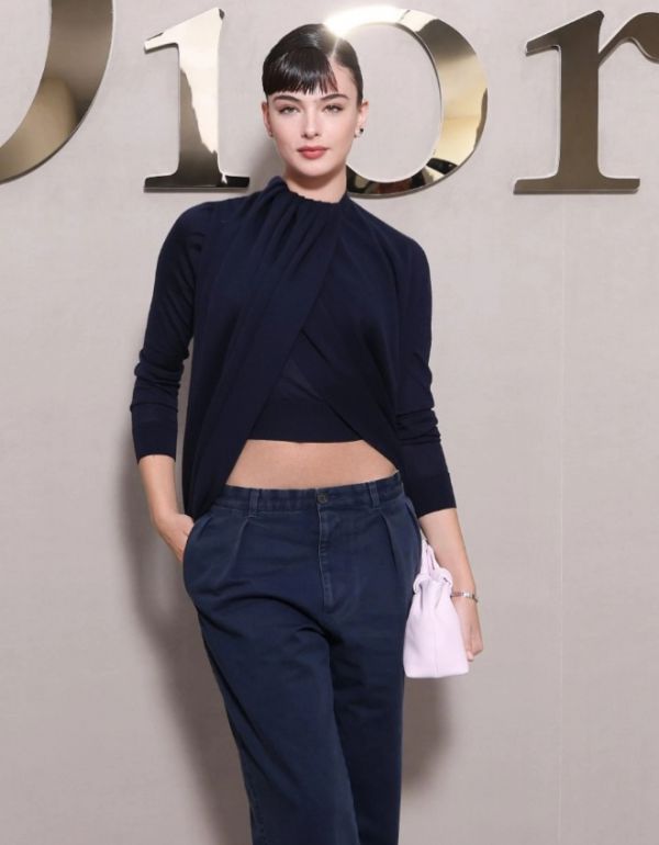 Моника Беллуччи показала взрослую дочь с новой прической (фото) 3 cf67cc33dab14a4de545239f54e2851c